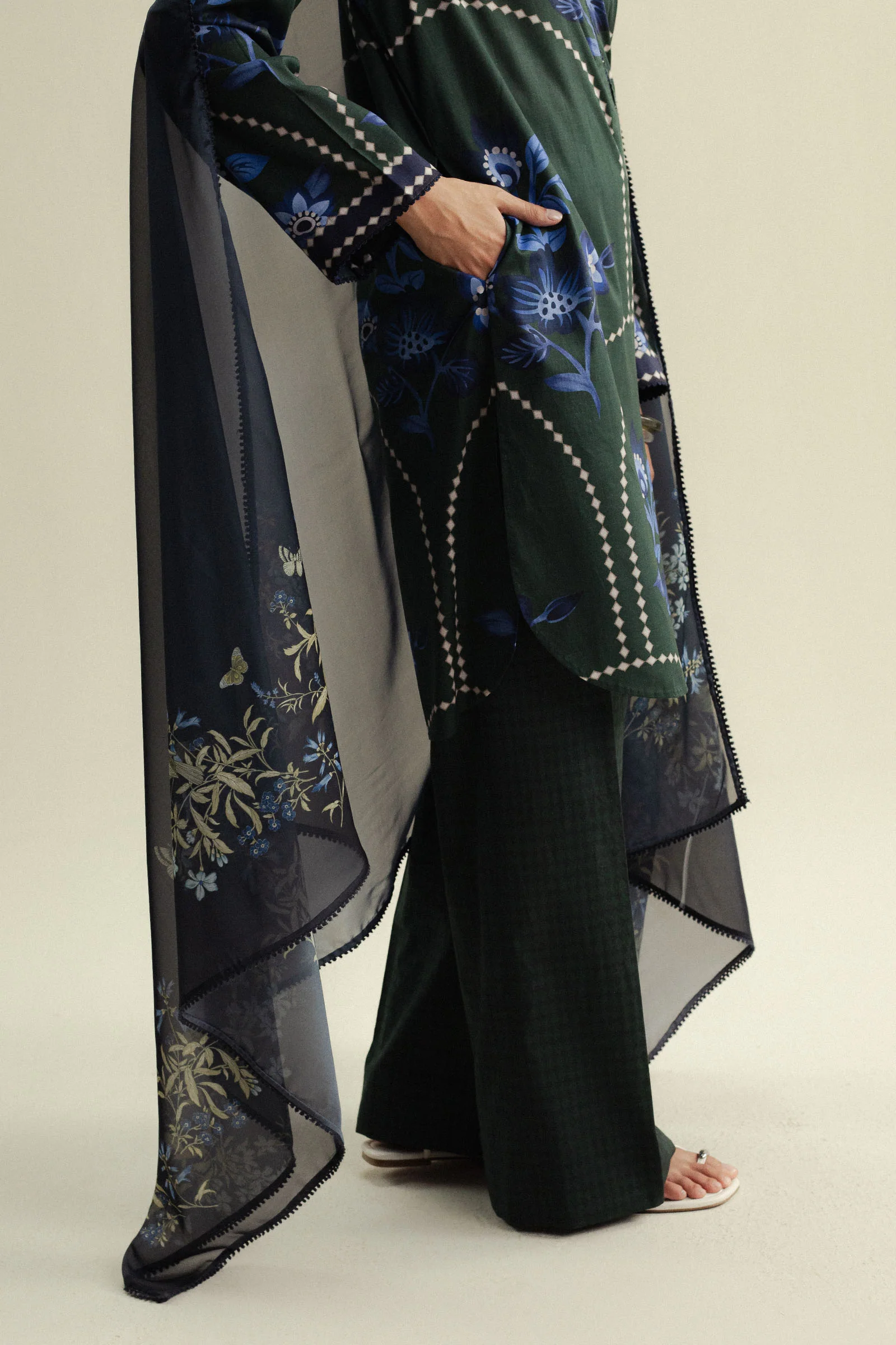 Loom-3B - Image 5