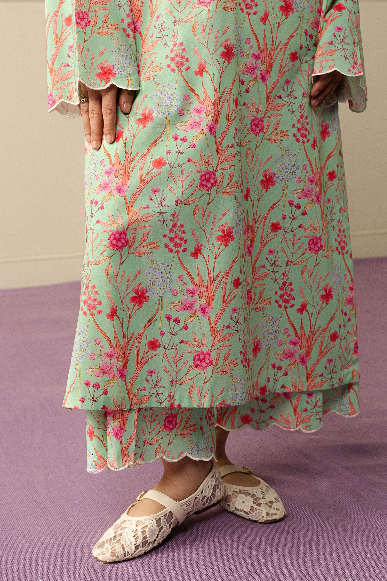 Lace Loop - Image 4