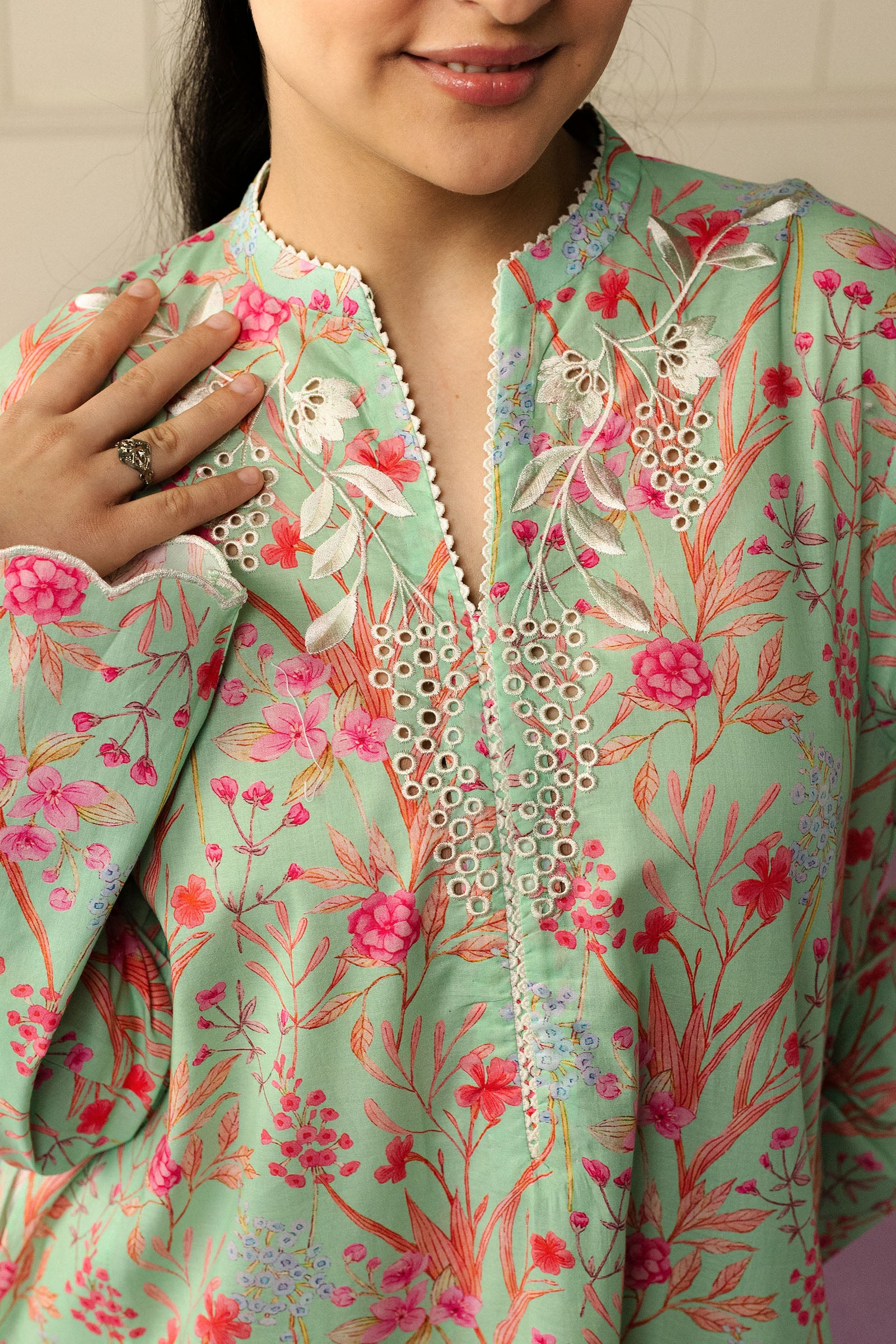 Lace Loop - Image 5