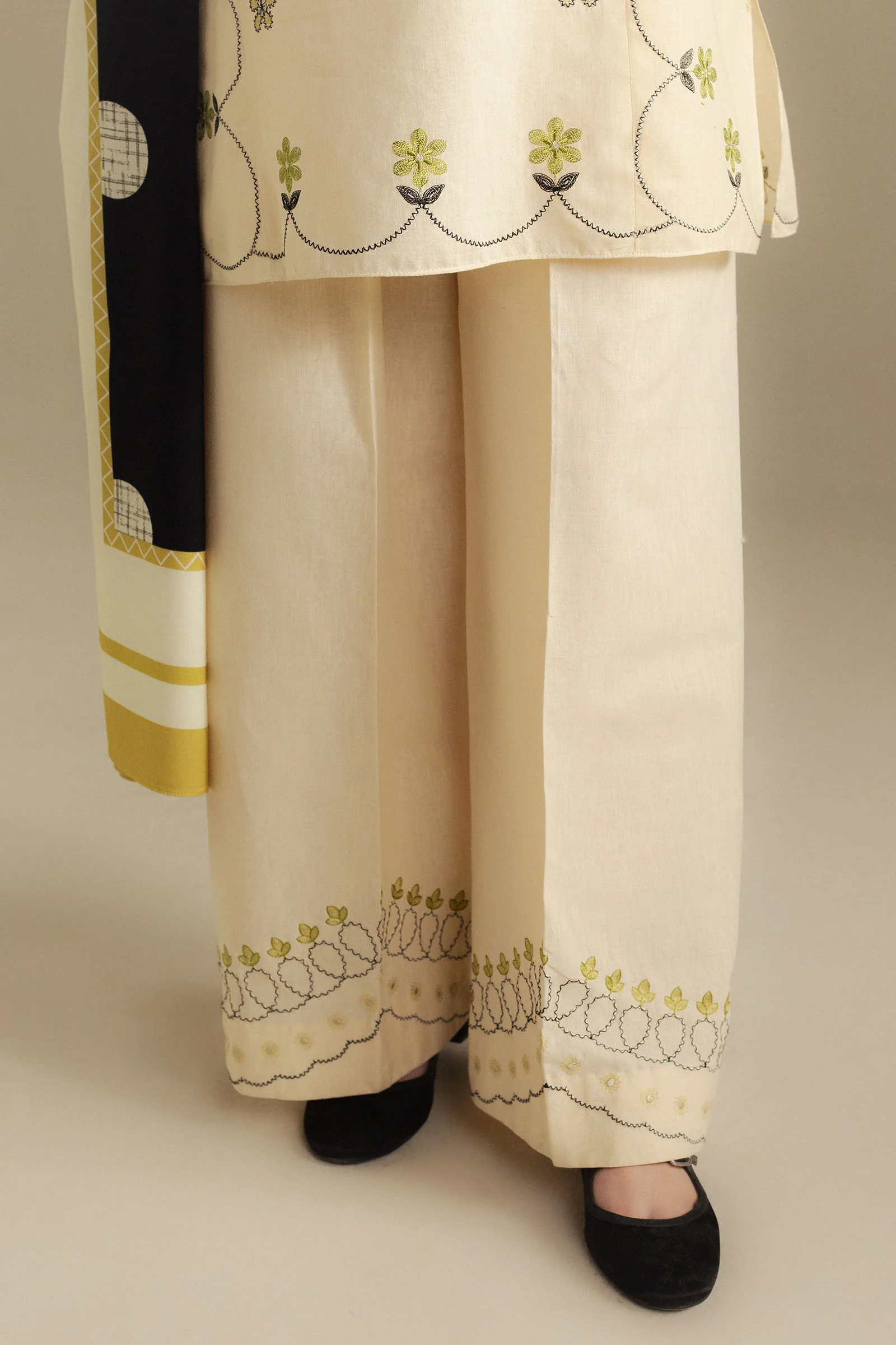 Fawn-8B - Image 5